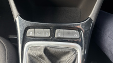 Vauxhall Crossland 1.2 Design 5dr Petrol Hatchback